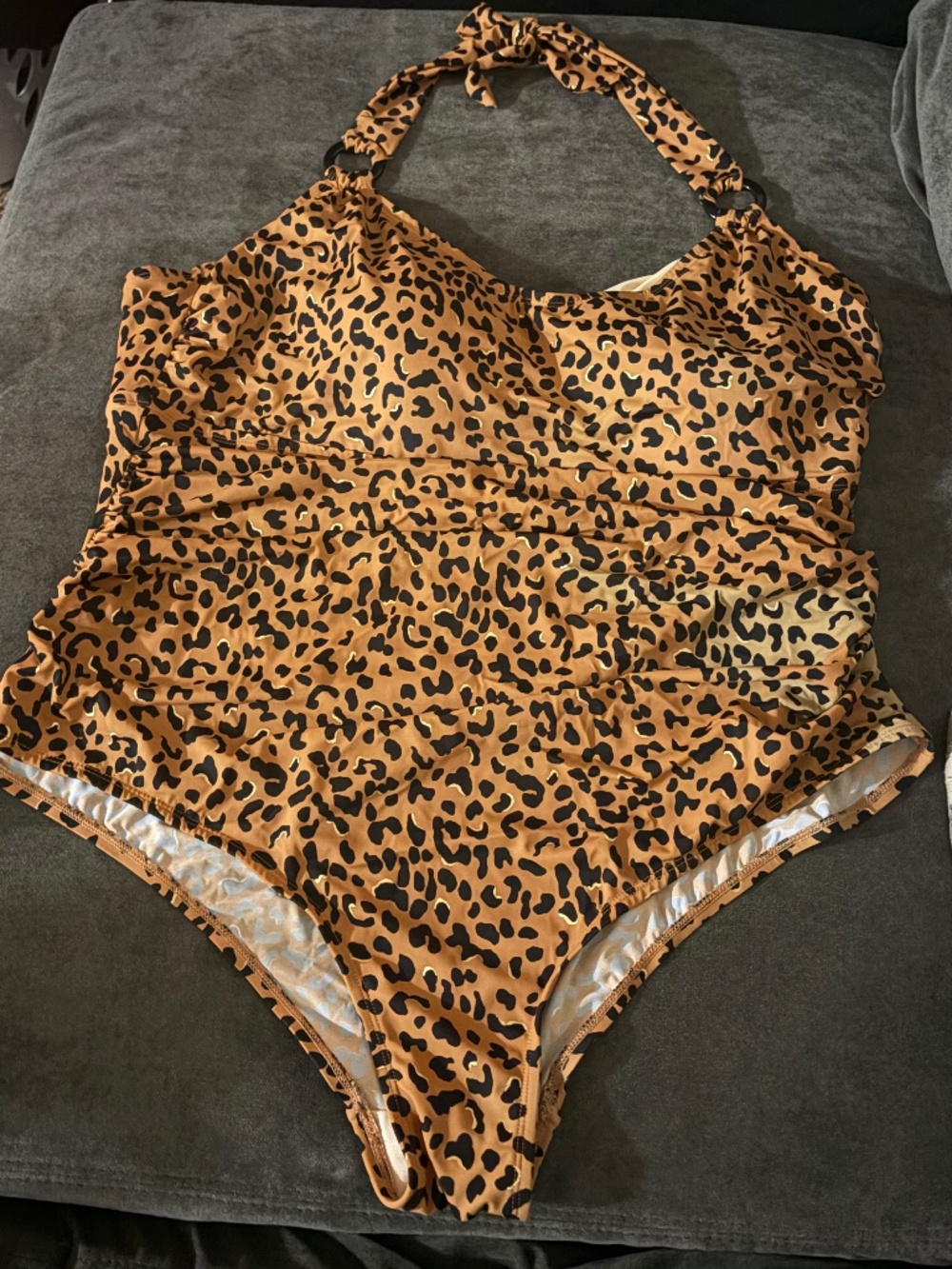 Avenue plus size swim suit new without tags 26W